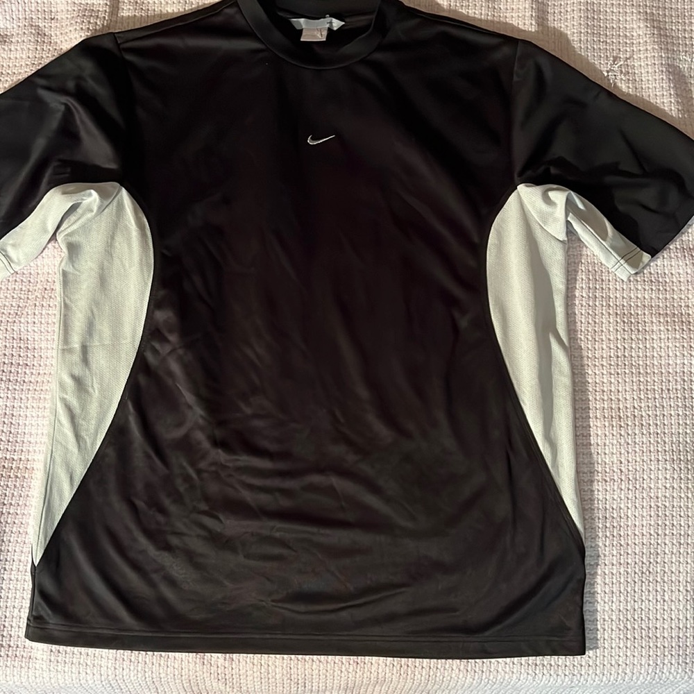 Mens Nike Spurs colors Black and Silver tshirt Size XL Drifit